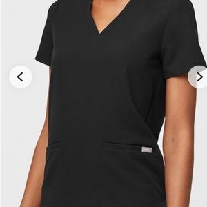 FIGS Casma Three-pocket Large Black Scrub Top